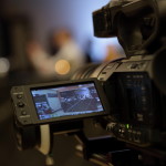 Eine Kamera auf einem Dreh von InZwischenZeit:Filme Wir beraten Sie zu den Kostenfaktoren einer Filmproduktion